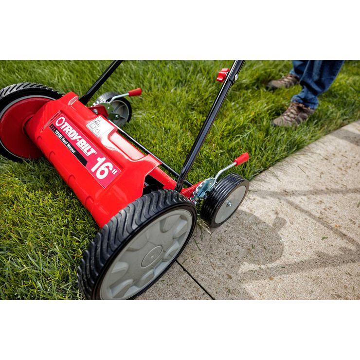 Troy-Bilt TB16R Reel Lawn Mower