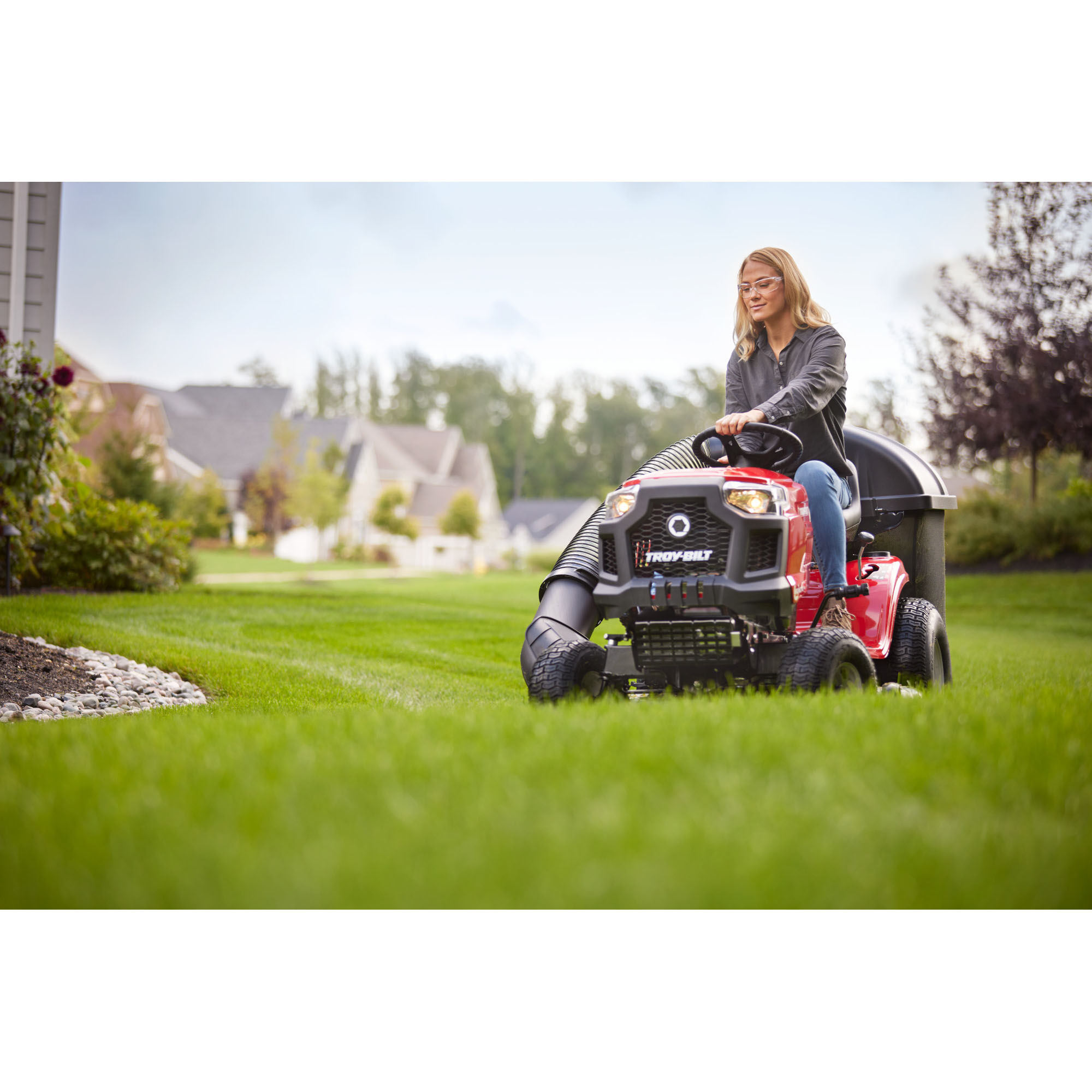 Troy Bilt Bronco 42 Riding Lawn Mower